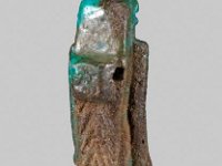 Aeg F 106 RS  Aeg F 106, Rückseite, Spätzeit, Thoeris, Dunkle blaugrüne Fayence, H 4,5 cm, B 1,3 cm, T 1,7 cm